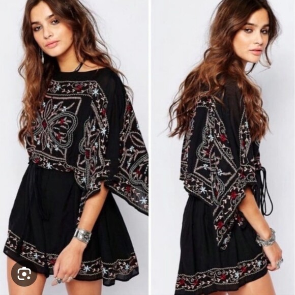 Free People Batiste Frida Black Embroidered Mini Dress Bell Sleeve S Small - Picture 3 of 16